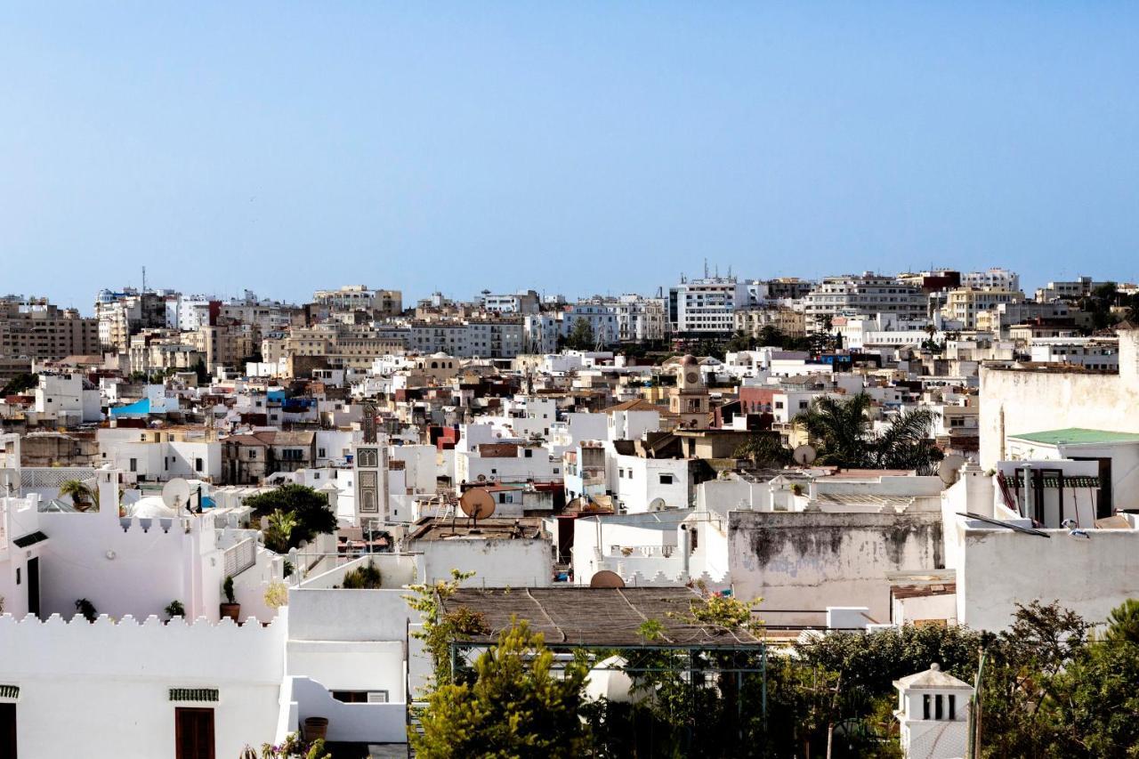 Dar Tahendit Tanger Luaran gambar